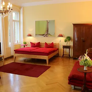https://elbvilla-dresden.dresdenhotels.net